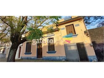 https://www.gallito.com.uy/venta-casa-tres-cruces-a-reciclar-inmuebles-24004833