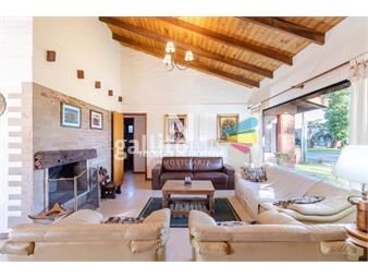 https://www.gallito.com.uy/muy-linda-casa-en-venta-en-playa-mansa-punta-del-este-cua-inmuebles-23640185