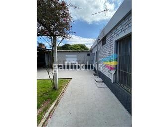 https://www.gallito.com.uy/venta-de-comoda-casa-en-solymar-cerca-de-todos-los-serv-inmuebles-26386310