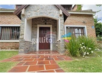 https://www.gallito.com.uy/venta-casa-23-dorm-piscina-barbacoa-el-pinar-inmuebles-26372444