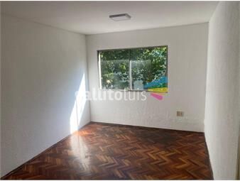 https://www.gallito.com.uy/alquiler-apartamento-tres-dormitorios-bajos-gastos-comunes-inmuebles-26391458