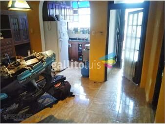 https://www.gallito.com.uy/ph-con-renta-en-venta-2-dormitorios-1-baã±o-tres-cruces-inmuebles-25342746