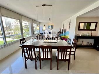 https://www.gallito.com.uy/vende-lujoso-departamento-de-4-suites-en-brava-punta-del-es-inmuebles-25043240