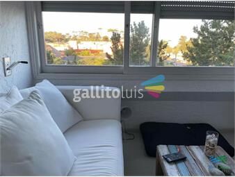 https://www.gallito.com.uy/en-venta-apartamento-2-dormitorios-con-vista-parcial-a-play-inmuebles-26422276