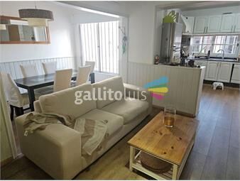 https://www.gallito.com.uy/alquiler-de-casa-en-malvin-4-dormitorios-fondo-y-garaje-inmuebles-26423022