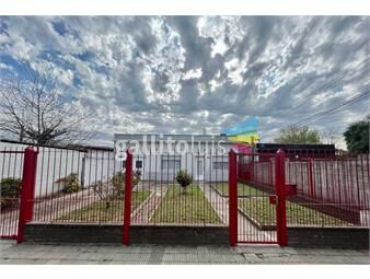 https://www.gallito.com.uy/venta-casa-3-dormitorios-jardines-del-hipodromo-inmuebles-25795116