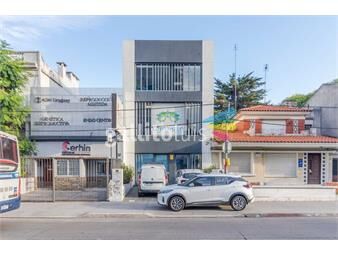 https://www.gallito.com.uy/venta-local-tres-cruces-avenida-italia-pasos-britanico-y-me-inmuebles-26448542