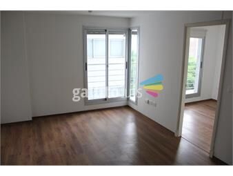 https://www.gallito.com.uy/venta-apartamento-1-dormitorio-con-renta-tres-cruces-warhol-inmuebles-26448608