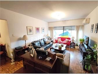 https://www.gallito.com.uy/venta-apto-3-dor-2-baños-centro-sobre-libertador-inmuebles-26273492