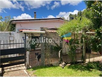 https://www.gallito.com.uy/venta-de-2-casas-en-un-mismo-padron-en-casarino-inmuebles-26457732