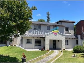 https://www.gallito.com.uy/padron-unico-en-la-mejor-calle-de-carrasco-inmuebles-26487582