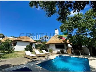 https://www.gallito.com.uy/gran-casa-de-4-dormitorios-y-piscina-en-altos-del-pinar-inmuebles-26494273