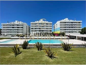 https://www.gallito.com.uy/venta-apartamento-premium-3-dormitorios-en-suite-punta-d-inmuebles-26494322