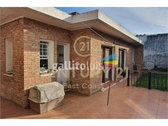 https://www.gallito.com.uy/vendo-casa-con-local-comercial-centro-inmuebles-26494324