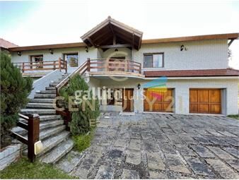 https://www.gallito.com.uy/venta-espectacular-casa-estilo-chacra-en-playa-mansa-pun-inmuebles-26494592