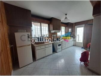 https://www.gallito.com.uy/proximo-a-bvar-artigas-garaje-patio-117m²-totales-inmuebles-26386408