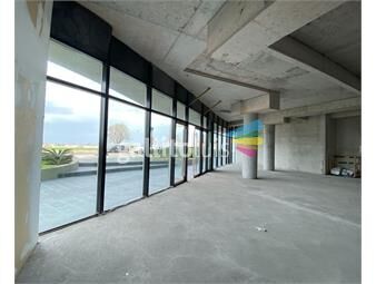 https://www.gallito.com.uy/venta-local-con-renta-en-forum-puerto-del-buceo-inmuebles-25483026