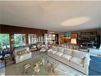 https://www.gallito.com.uy/residencia-en-venta-ubicada-en-la-mansa-punta-del-este-inmuebles-26448792