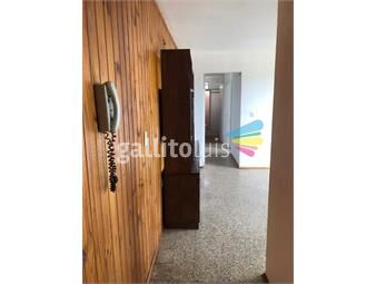 https://www.gallito.com.uy/apartamento-de-dos-dormitorios-en-euskalerria-70-inmuebles-26550793