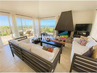 https://www.gallito.com.uy/el-chorro-casa-de-4-dormitorios-con-vista-al-mar-inmuebles-22559627