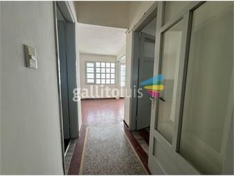 https://www.gallito.com.uy/alquiler-casa-de-2-dormitorios-con-patio-en-la-comercial-inmuebles-26557550