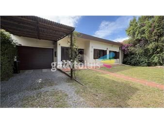 https://www.gallito.com.uy/casa-en-venta-de-3-dormitorios-en-parque-miramar-inmuebles-26511616