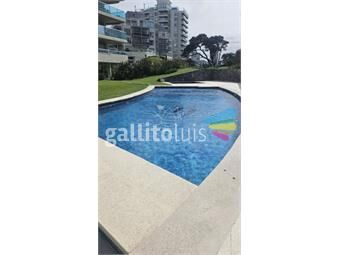 https://www.gallito.com.uy/apto-de-2-dormitorios-2-baños-en-la-brava-a-una-cuadra-del-inmuebles-26562928