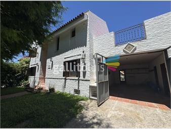 https://www.gallito.com.uy/espectacular-casa-en-zona-de-alta-demanda-inmuebles-26568383