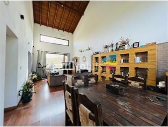 https://www.gallito.com.uy/casa-en-venta-de-5-dormitorios-por-pinares-punta-del-este-inmuebles-22695471