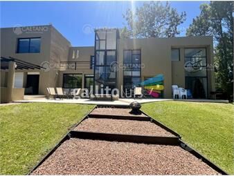 https://www.gallito.com.uy/alquiler-temporal-casa-5-dormitorios-punta-del-este-inmuebles-26156091