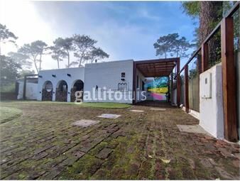 https://www.gallito.com.uy/casa-en-venta-de-3-dormitorios-en-venta-en-punta-del-este-inmuebles-26621330