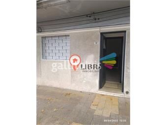 https://www.gallito.com.uy/alquiler-de-casa-1-dormitorio-con-patio-en-la-comercial-inmuebles-26622133