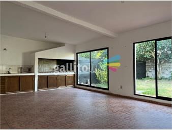 https://www.gallito.com.uy/casa-en-alquiler-en-la-floresta-tres-dormitorios-con-pat-inmuebles-26622110