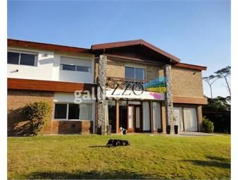 https://www.gallito.com.uy/venta-y-alquiler-temporario-de-gran-casa-en-pinares-a-una-c-inmuebles-26516690