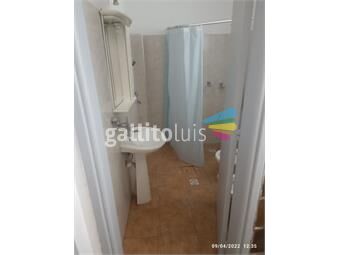 https://www.gallito.com.uy/alquiler-casa-1-dormitorio-la-comercial-inmuebles-26627709