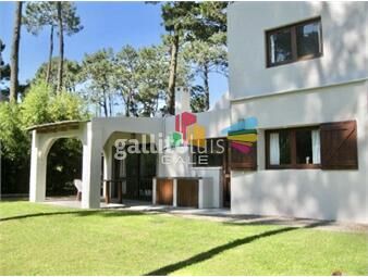 https://www.gallito.com.uy/casa-en-pinares-totalmente-reciclada-inmuebles-22779003