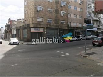 https://www.gallito.com.uy/local-comercial-de-200m2-con-entrada-para-vehiculos-en-cent-inmuebles-26683502