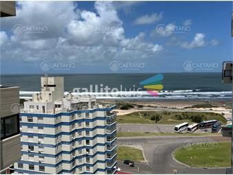 https://www.gallito.com.uy/apartamento-en-venta-3-dormitorios-y-servicio-en-playa-br-inmuebles-26690348