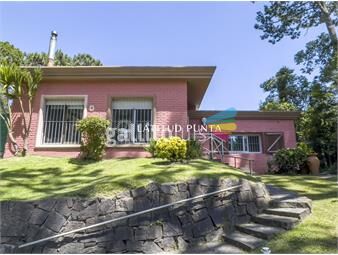 https://www.gallito.com.uy/casa-reciclada-en-lugano-3-dormitorios-mãs-dependencia-inmuebles-26690889