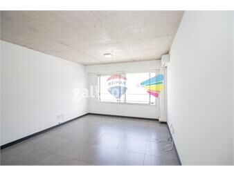 https://www.gallito.com.uy/venta-apartamento-pocitos-con-parrillero-inmuebles-26199400