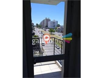 https://www.gallito.com.uy/alquiler-al-frente-1-dormitorio-sobre-avenida-parque-batlle-inmuebles-26737529