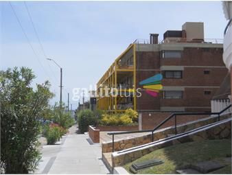 https://www.gallito.com.uy/apartamento-en-peninsula-3-dormitorios-inmuebles-26737922