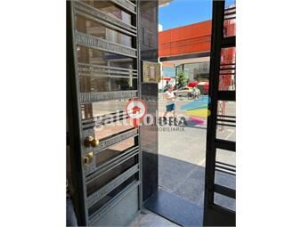 https://www.gallito.com.uy/muy-lindo-apartamento-de-2-dorm-con-balcon-y-patio-inmuebles-26749493