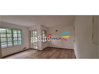 https://www.gallito.com.uy/departamento-en-pocitos-a-dos-cuadras-de-la-rambla-inmuebles-26743438