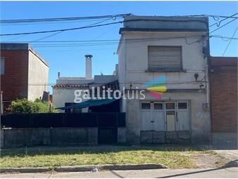 https://www.gallito.com.uy/venta-de-casa-4-ambientes-en-perez-castellano-inmuebles-26754913