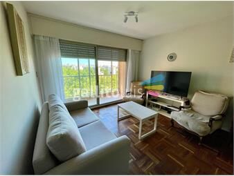 https://www.gallito.com.uy/venta-apartamento-de-3-dormitorios-y-dos-baños-en-pocitos-inmuebles-26707423