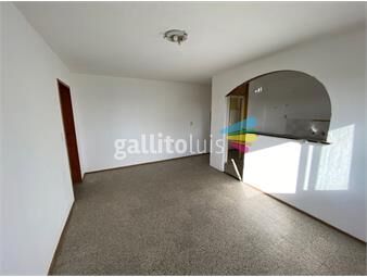 https://www.gallito.com.uy/apartamento-2-dor-piso-alto-euskalerria-70-inmuebles-26762100