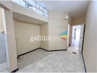 https://www.gallito.com.uy/venta-apartamento-de-2-dormitorios-con-patio-en-la-comercia-inmuebles-26150489