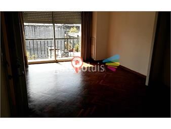 https://www.gallito.com.uy/alquiler-apto-2-dormitorios-2-baños-balcon-al-frente-cent-inmuebles-26774268