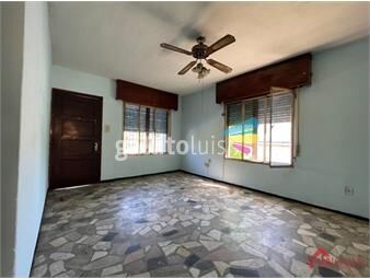 https://www.gallito.com.uy/venta-de-casa-de-2-dormitorios-garage-y-gran-terreno-en-inmuebles-26774356